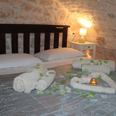 Romantic Miniloft Остуни Экстерьер фото